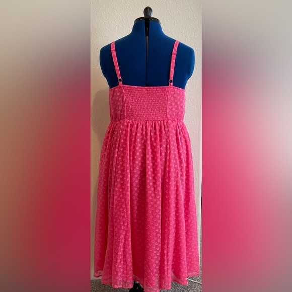 Torrid Chiffon Pink Clip Heart Button Front Midi Party Dress- 1X - Picture 2 of 7